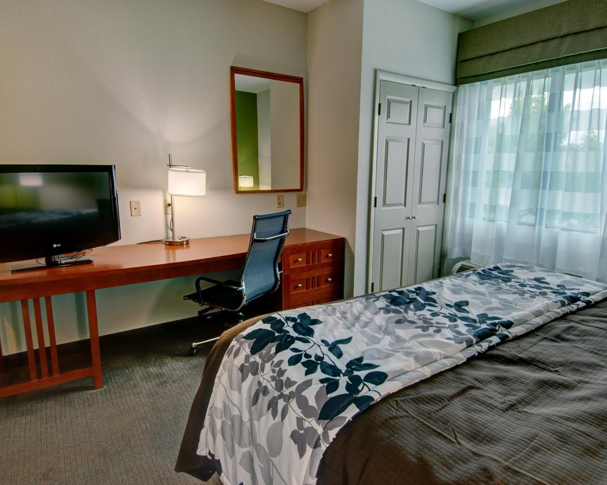 Sleep Inn & Suites Уинчестер Экстерьер фото